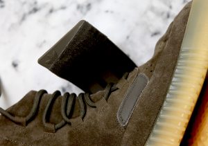 yeezyboost750right_brown-8